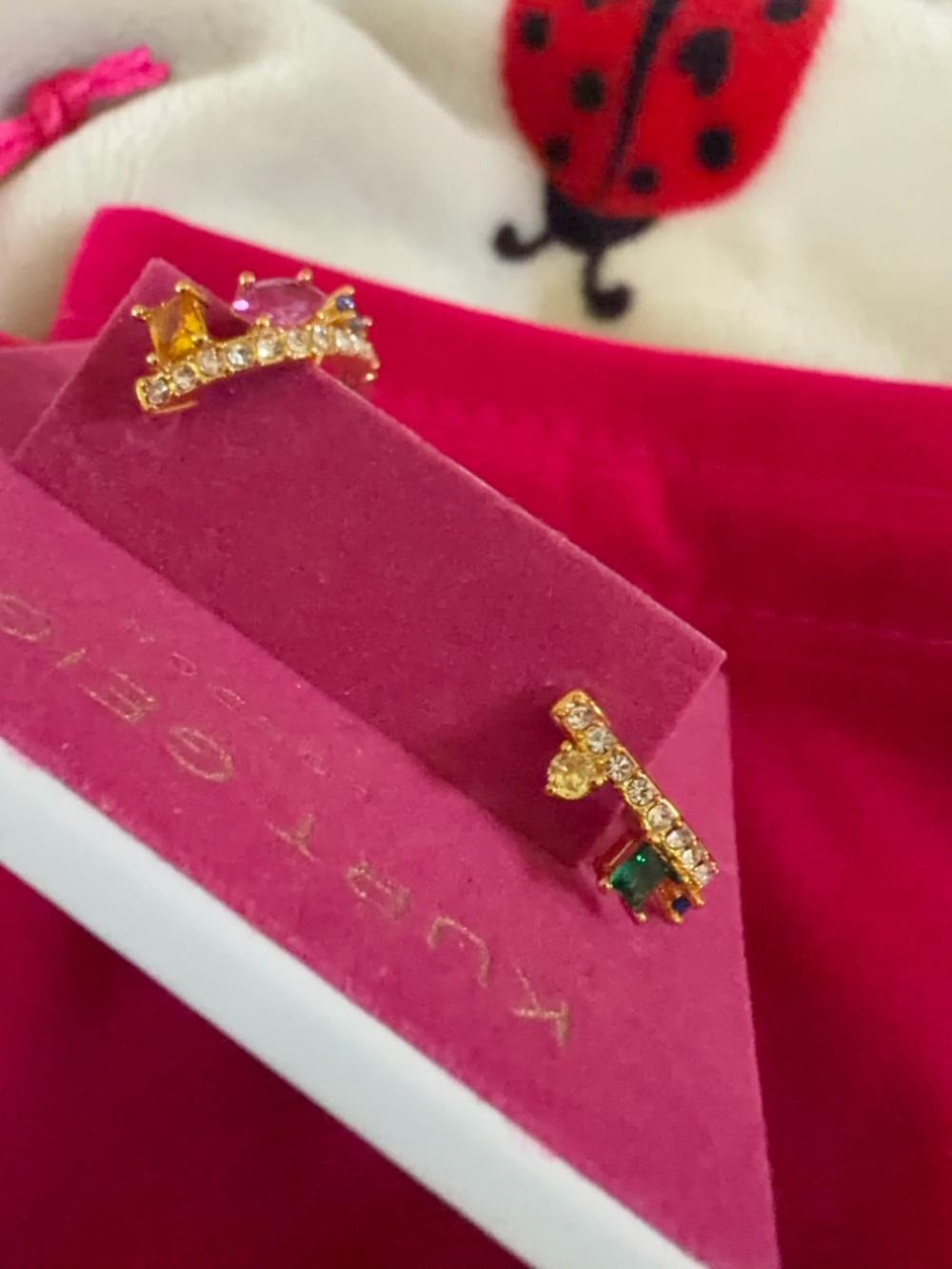 $68 Kurt Geiger London Multi Color Mixed Cut Crystal Hoop Earrings gold - Picture 6 of 12